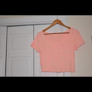 American Eagle light pink/peach crop top